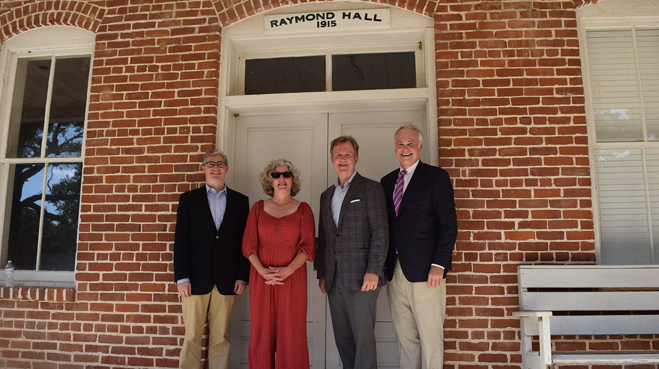Gathering on HJC campus are (l-r) Carter Burns, executive director, Historic Natchez Foundation; Katie Blount, Director, MDAH; Haley Fisackerly, president and CEO, Entergy Mississippi; Spence Flatgard, president, MDAH board.